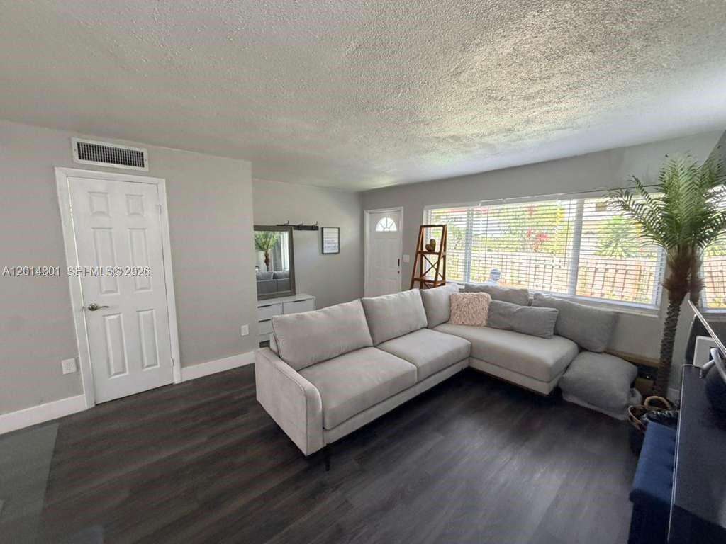 The Lofts Town Villas | Unit #104 Unit #104 | Picture 7