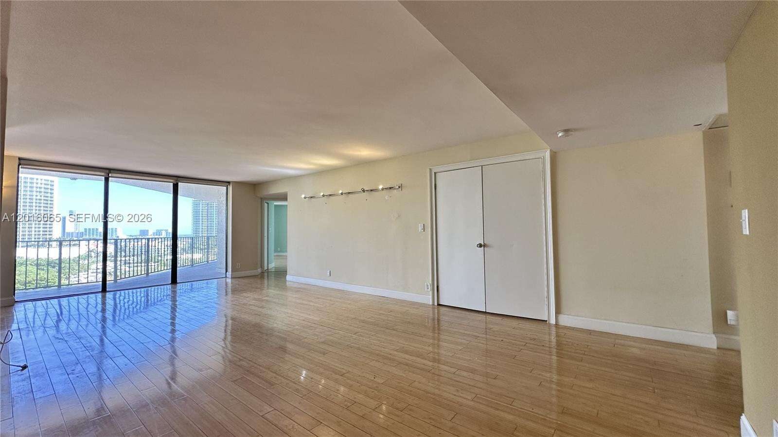 Tower At Biscayne Cove | Unit #1408 Unit #1408 | Picture 13