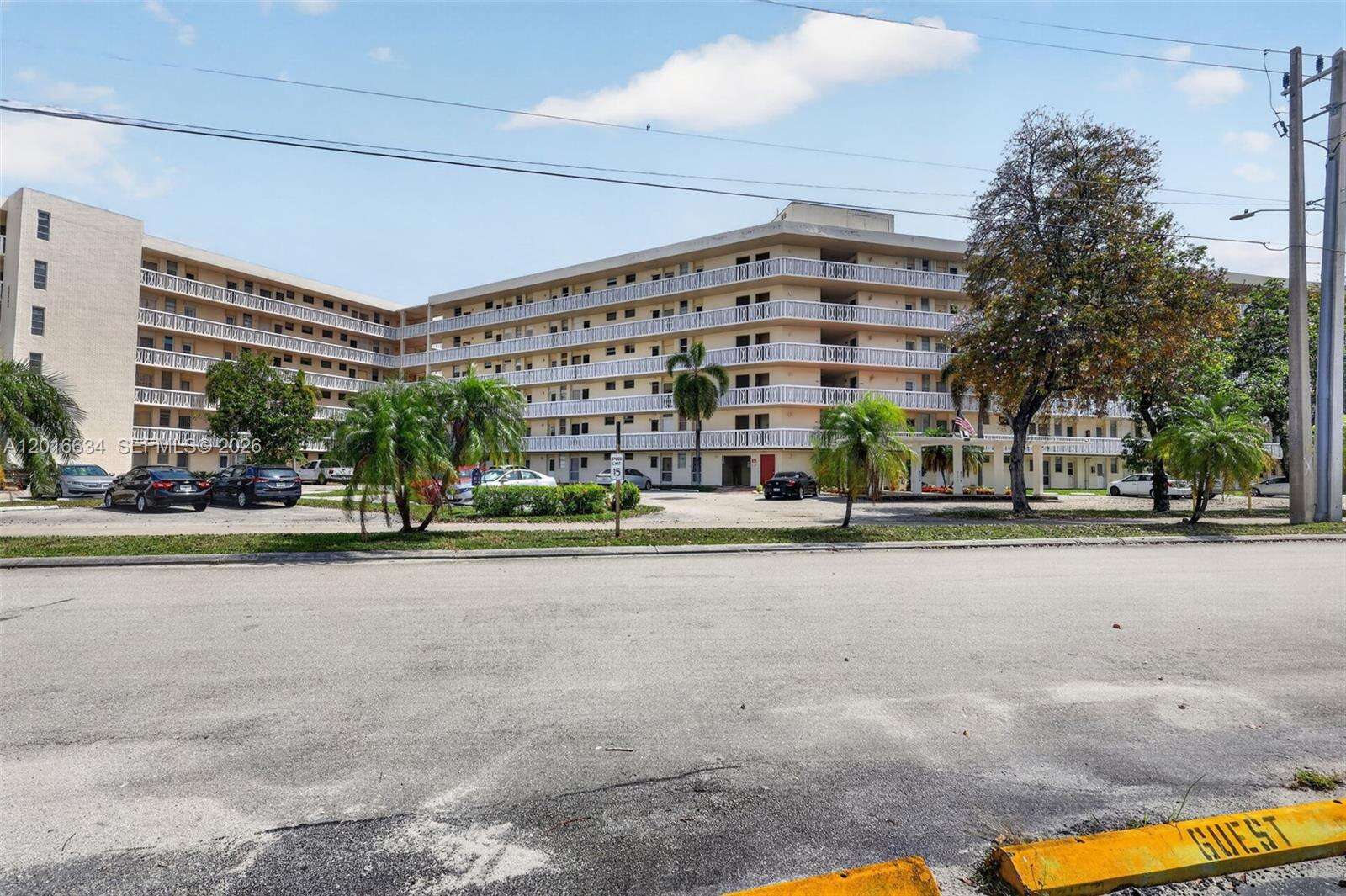 Point East Sec Iii Condominium | Unit #L311 Unit #L311 | Picture 1
