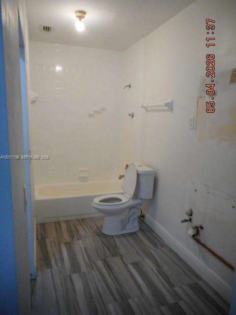 Wedgewood Condominium | Unit #C30 Unit #C30 | Picture 38