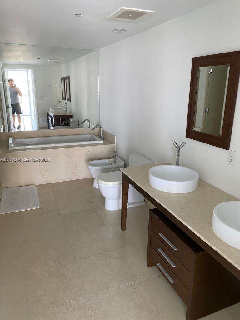 Icon Brickell No Two | Unit #2902 Unit #2902 | Picture 5
