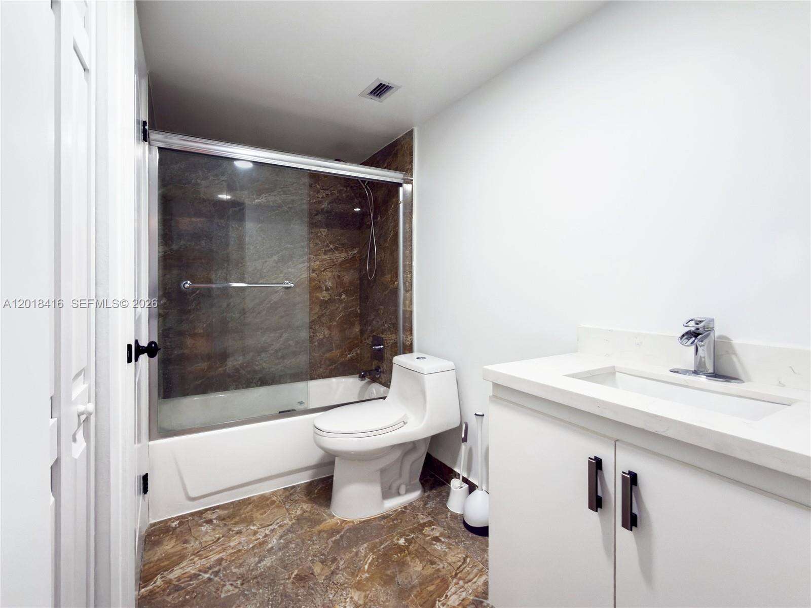 Montecarlo Condo Bldg D | Unit #D-410 Unit #D-410 | Picture 9