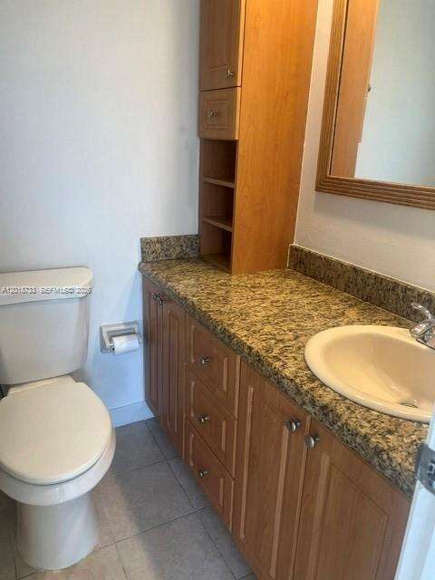 Harding Villas | Unit #305 Unit #305 | Picture 9