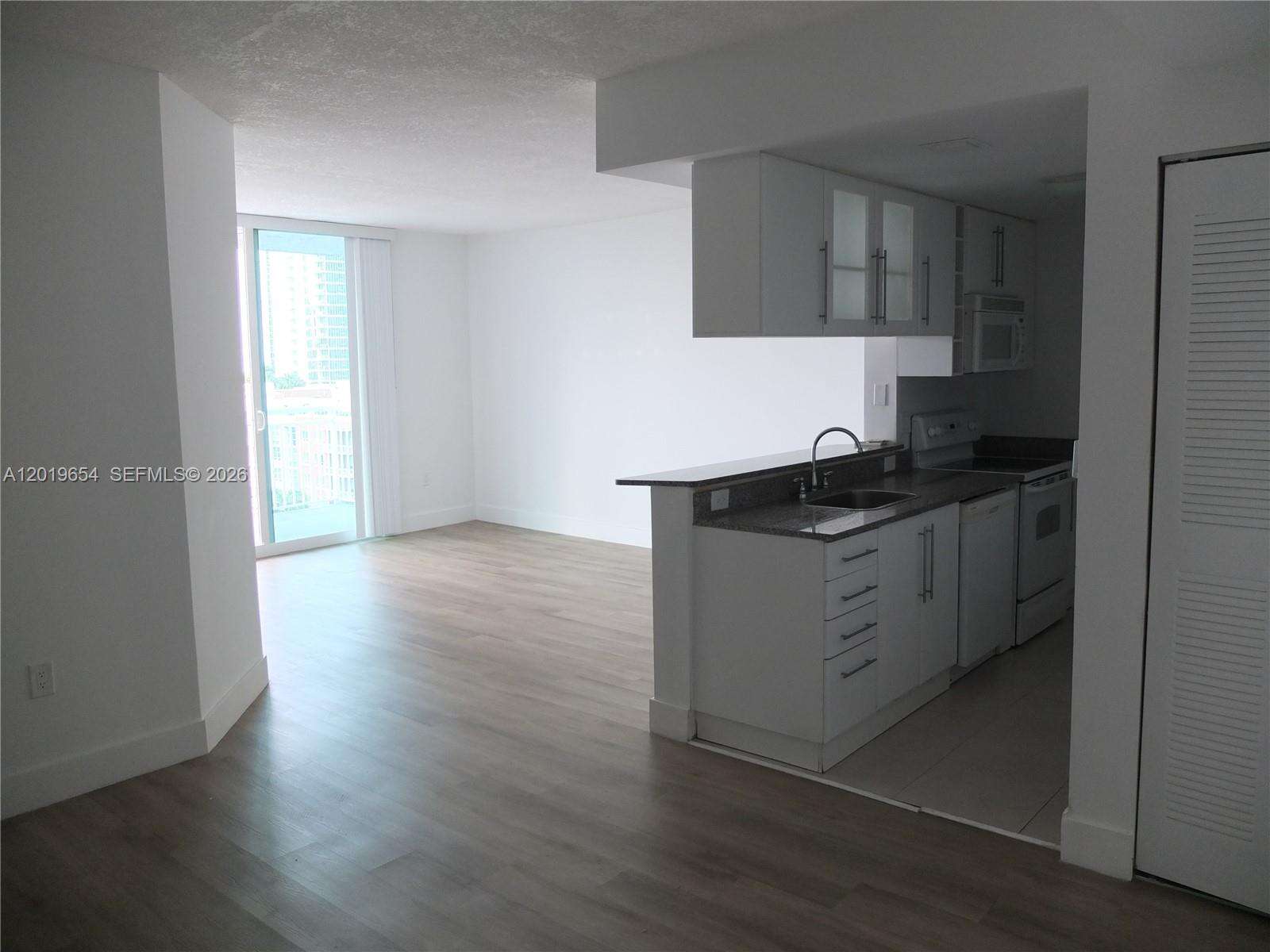1800 Biscayne Plaza | Unit #1101 Unit #1101 | Picture 8