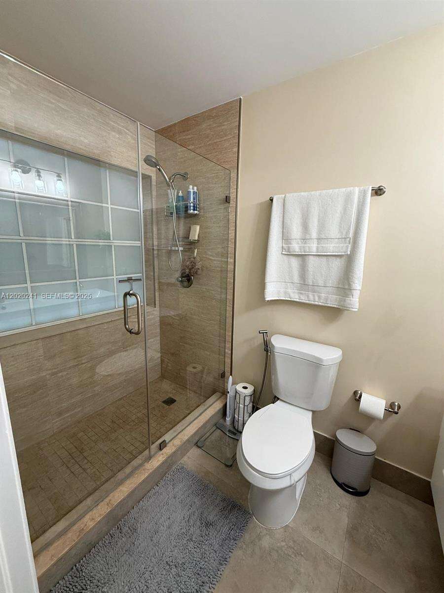 Lago Del Rey | Unit #2202 Unit #2202 | Picture 13