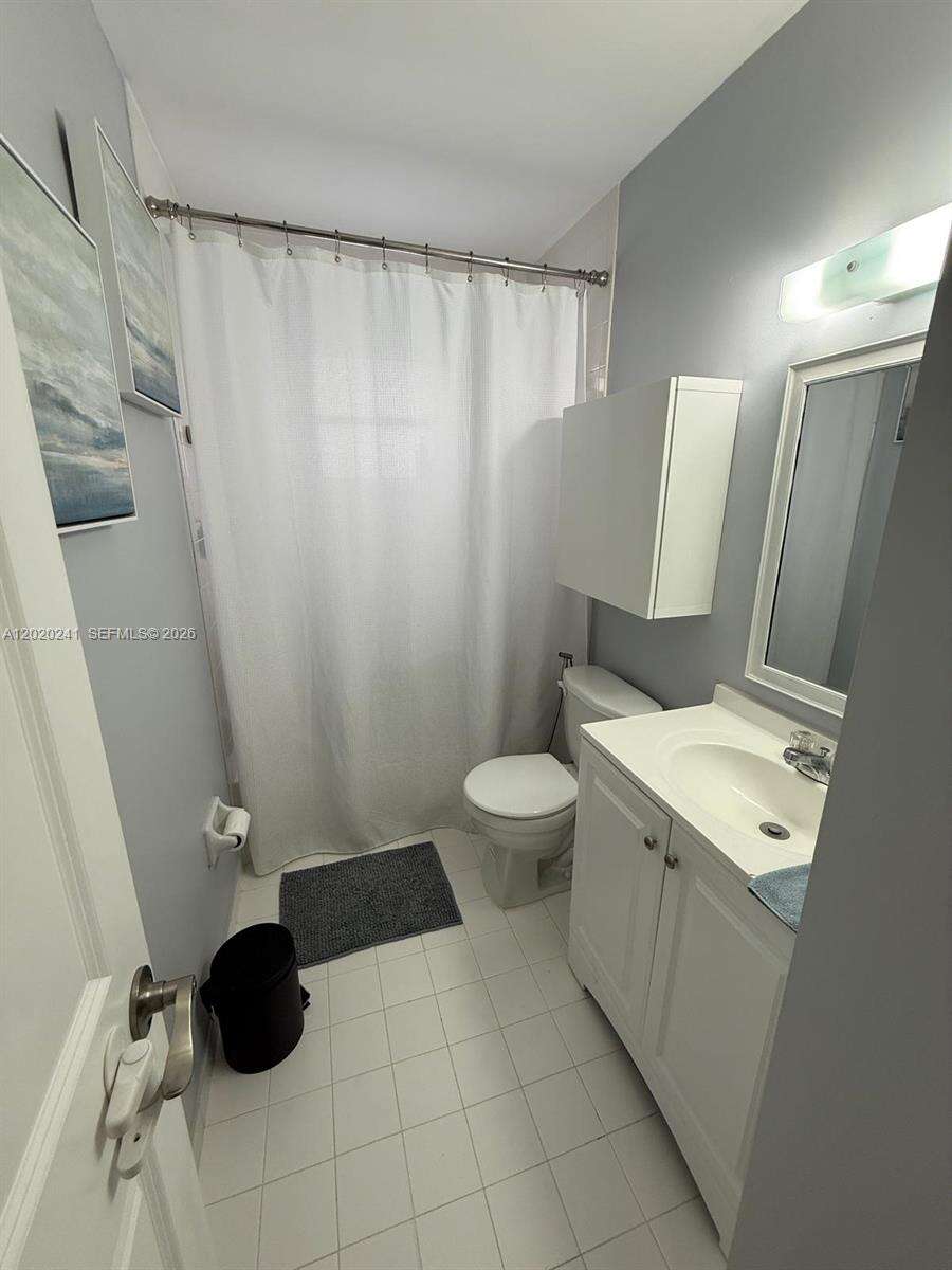 Lago Del Rey | Unit #2202 Unit #2202 | Picture 17