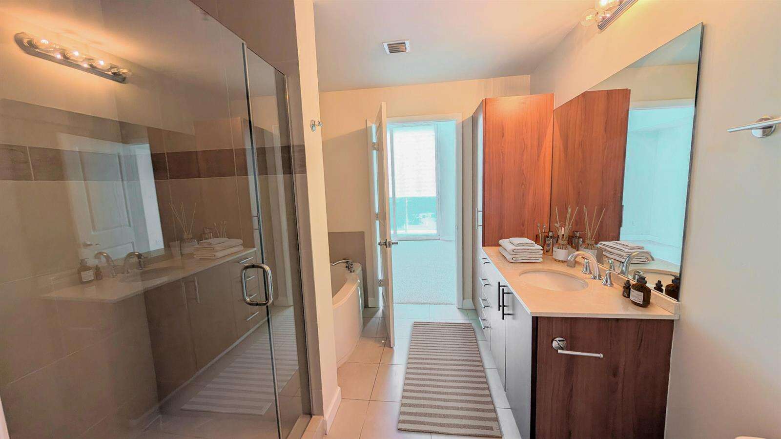Ocean Marine Yacht Club | Unit #701 Unit #701 | Picture 18