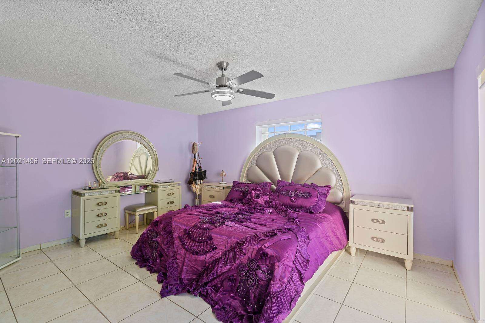 Les Chateaux At Intl Gdns | Unit #103 Unit #103 | Picture 5
