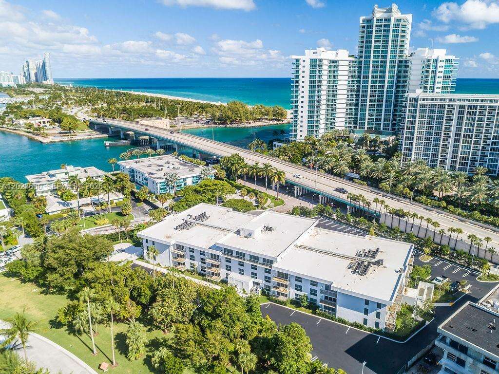 Bh Bal Harbour | Unit #307 Unit #307 | Picture 1