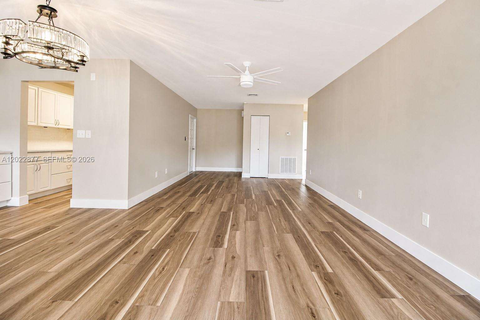 Country Club Of Miami Fairway Villas Section One | N/A N/A | Picture 2