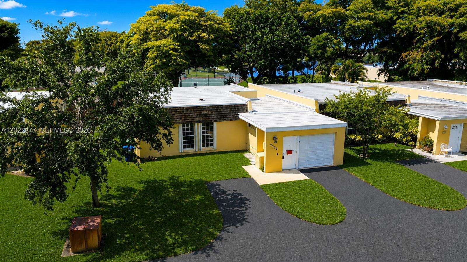 Country Club Of Miami Fairway Villas Section One | N/A N/A | Picture 24