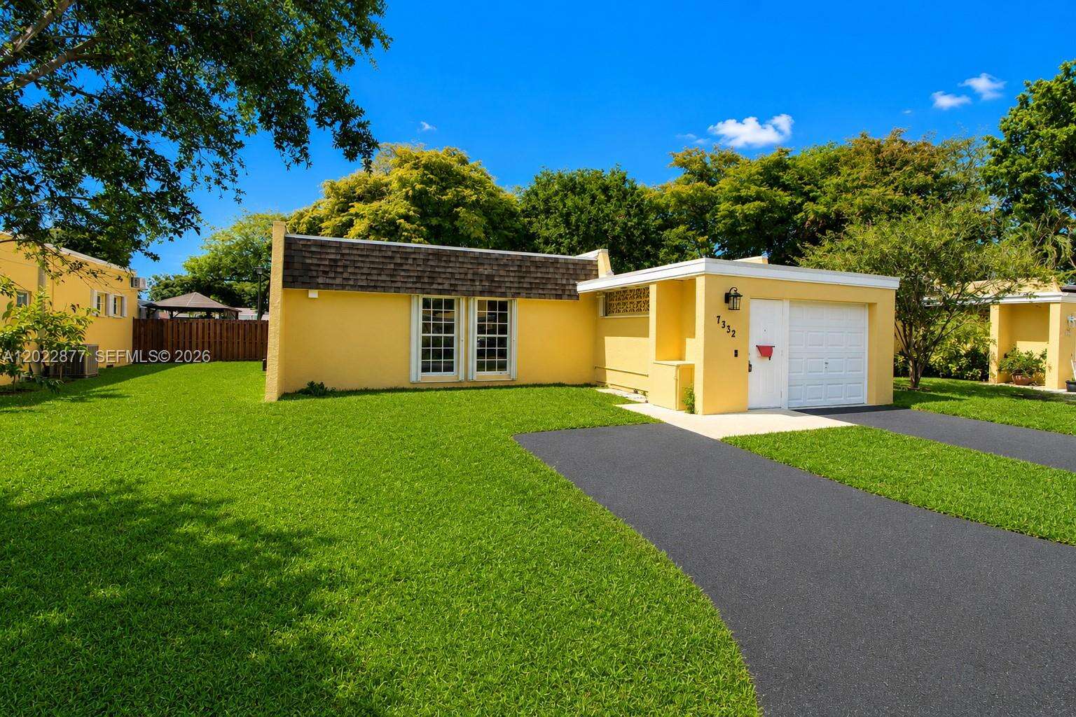 Country Club Of Miami Fairway Villas Section One | N/A N/A | Picture 26