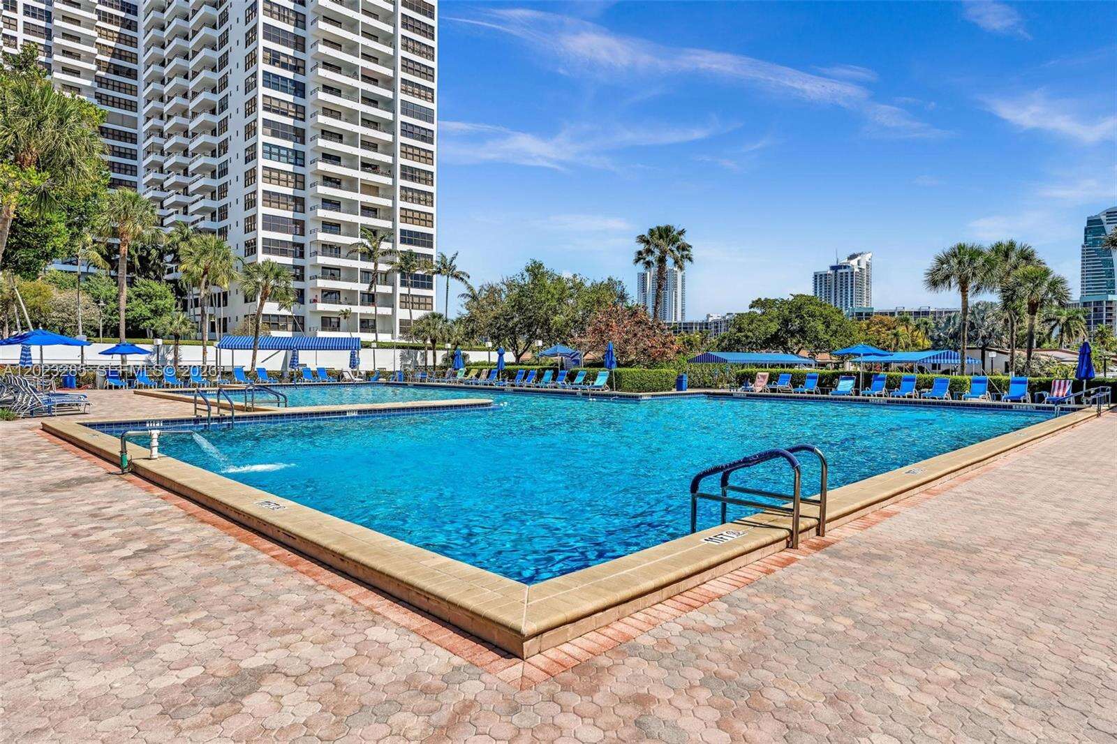The Olympus Condo Phase C | Unit #1514 Unit #1514 | Picture 25
