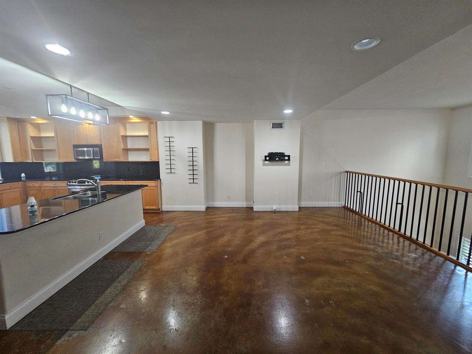 Ft Lauderdale Land Dev Co Sub | Unit #8 Unit #8 | Picture 11