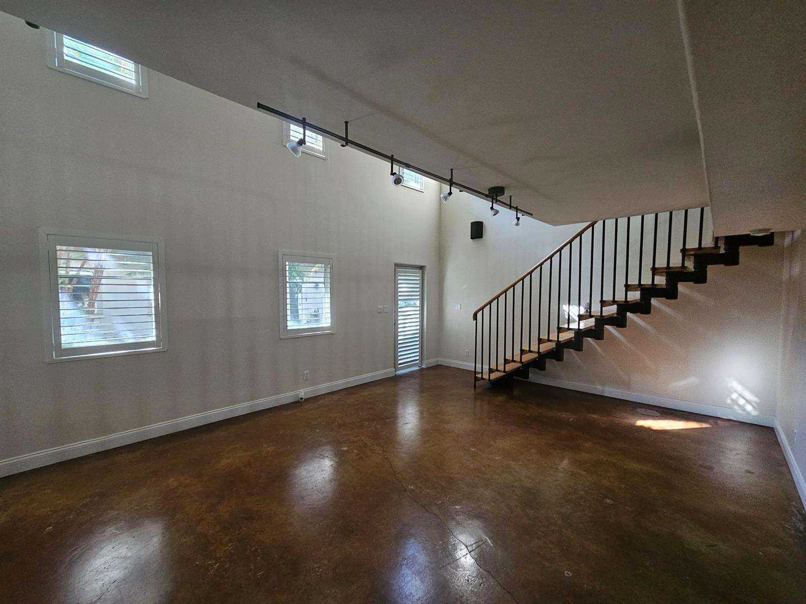 Ft Lauderdale Land Dev Co Sub | Unit #8 Unit #8 | Picture 8