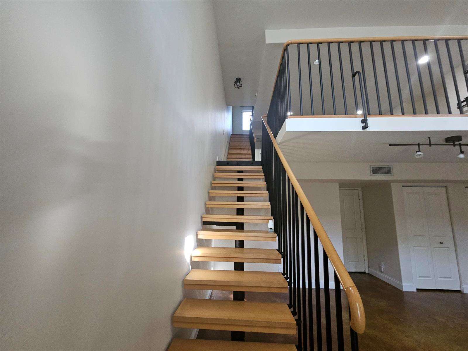 Ft Lauderdale Land Dev Co Sub | Unit #8 Unit #8 | Picture 10