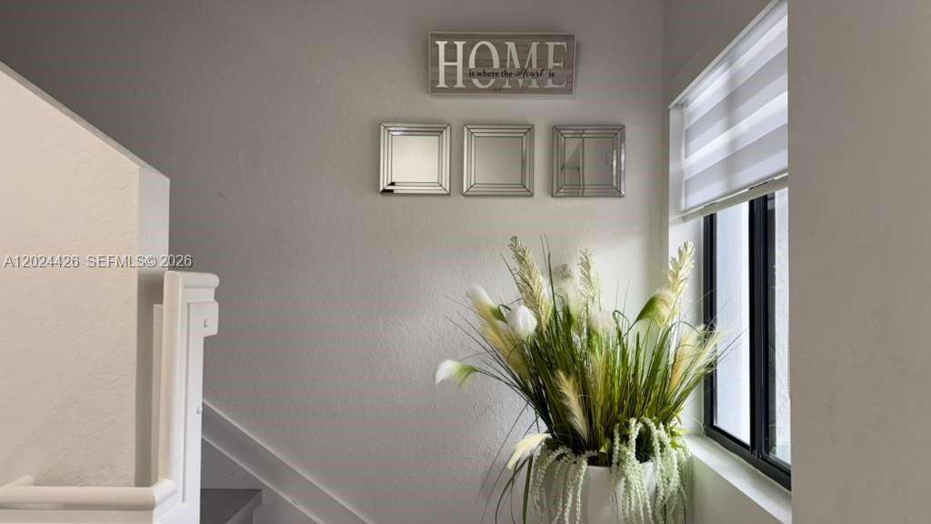 Tropical Breeze Townhouses | N/A N/A | Picture 13