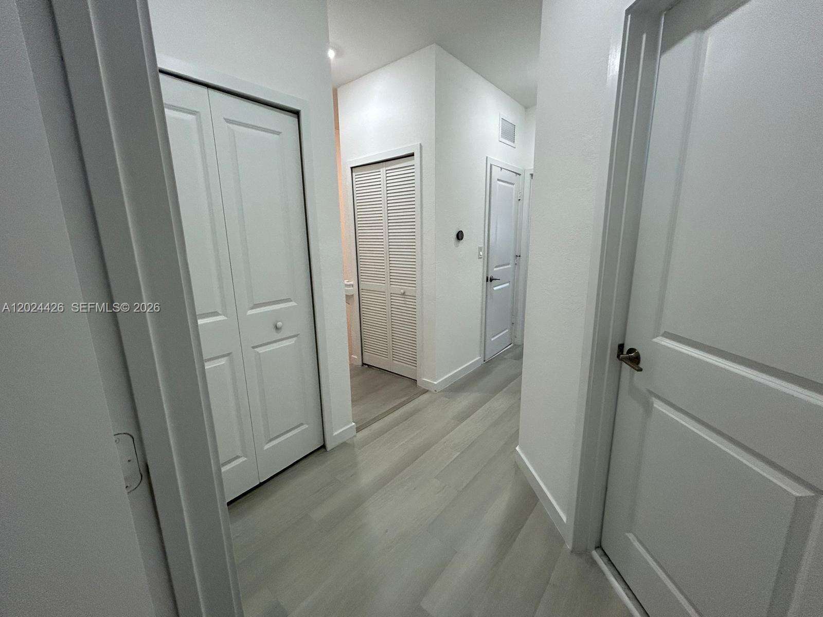 Tropical Breeze Townhouses | N/A N/A | Picture 23