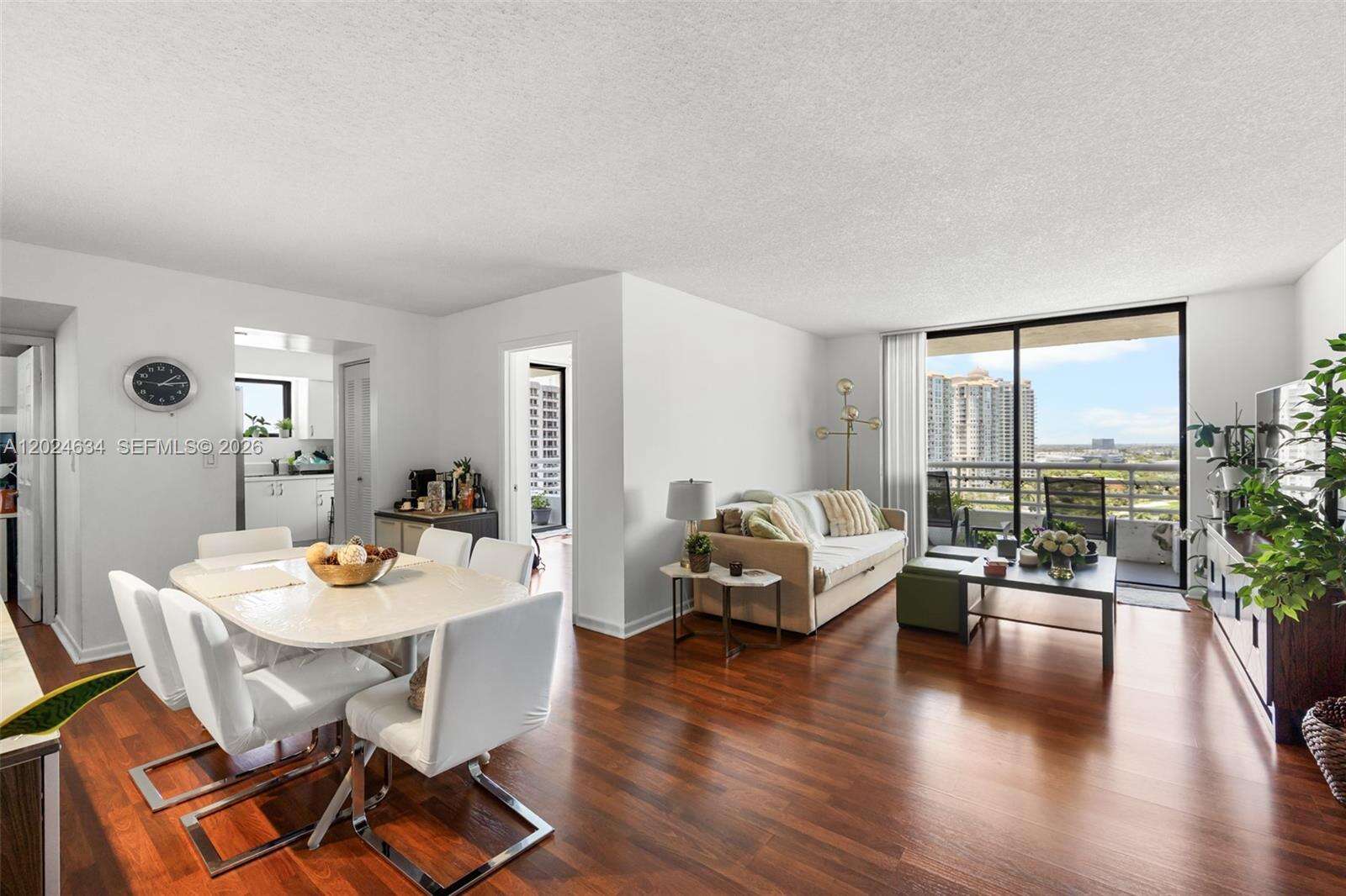 Parc Central Aventura East | Unit #1601 Unit #1601 | Picture 1