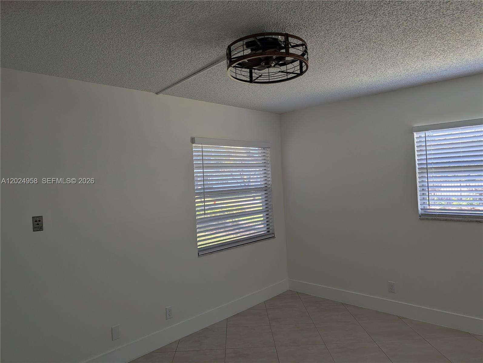 Cambridge At Century Village Condo Iii | Unit #109Q Unit #109Q | Picture 28