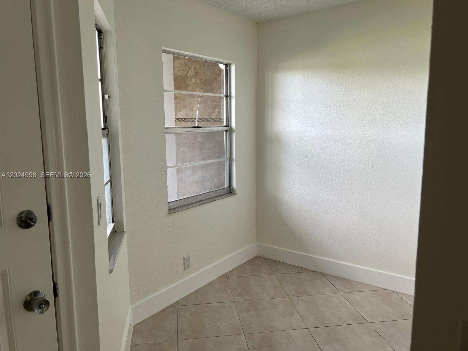Cambridge At Century Village Condo Iii | Unit #109Q Unit #109Q | Picture 5