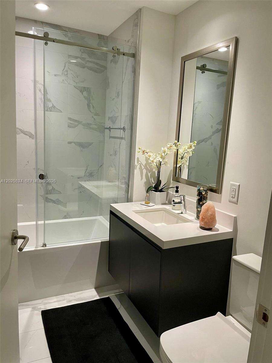 Paramount Miami Worldcenter | Unit #1808 Unit #1808 | Picture 16