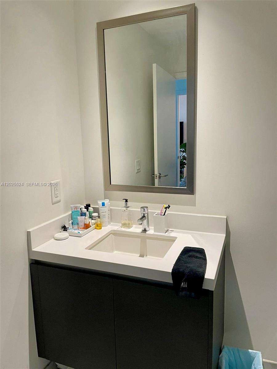 Paramount Miami Worldcenter | Unit #1808 Unit #1808 | Picture 25