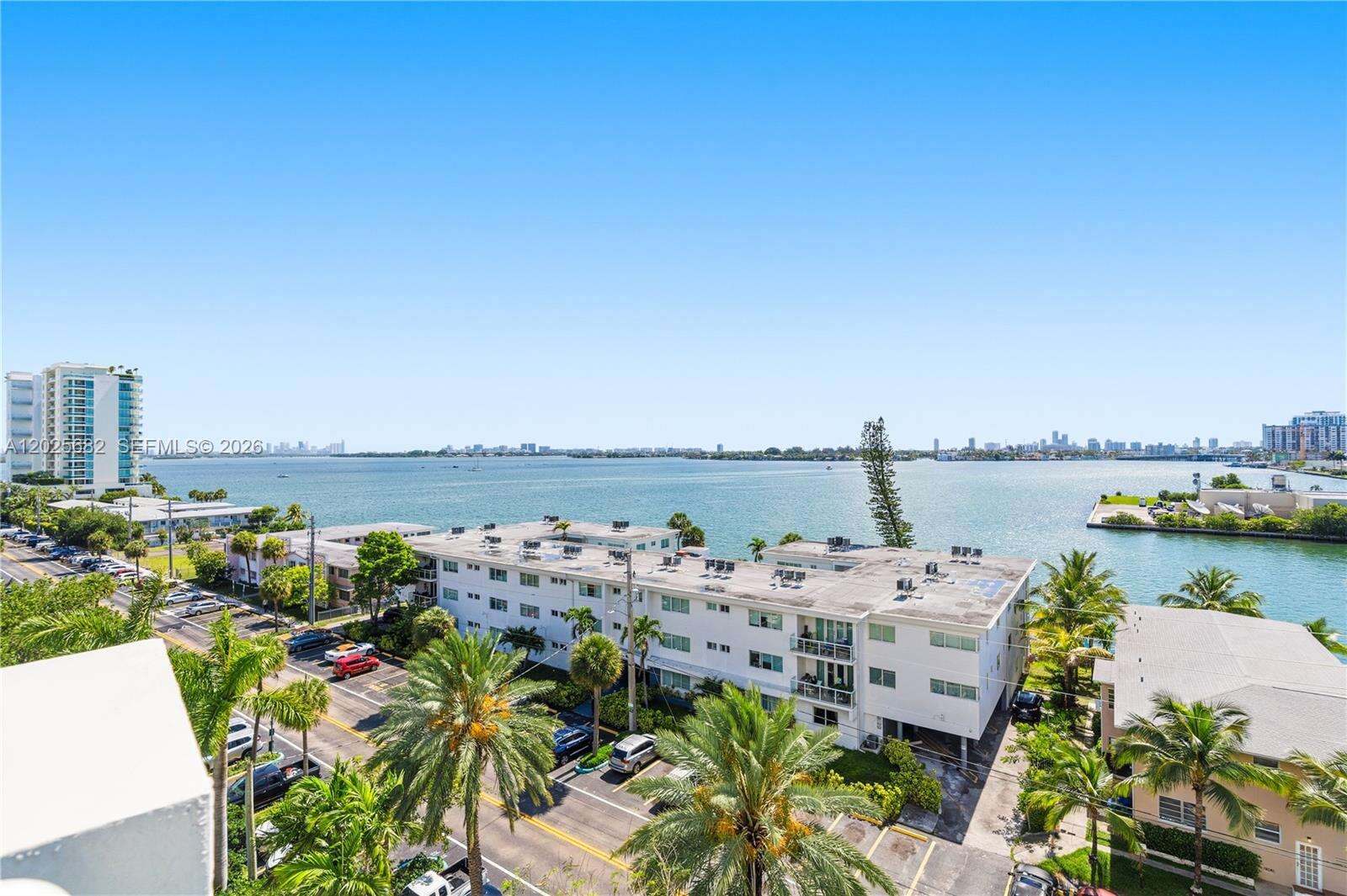 360 Condo B | Unit #704 Unit #704 | Picture 1