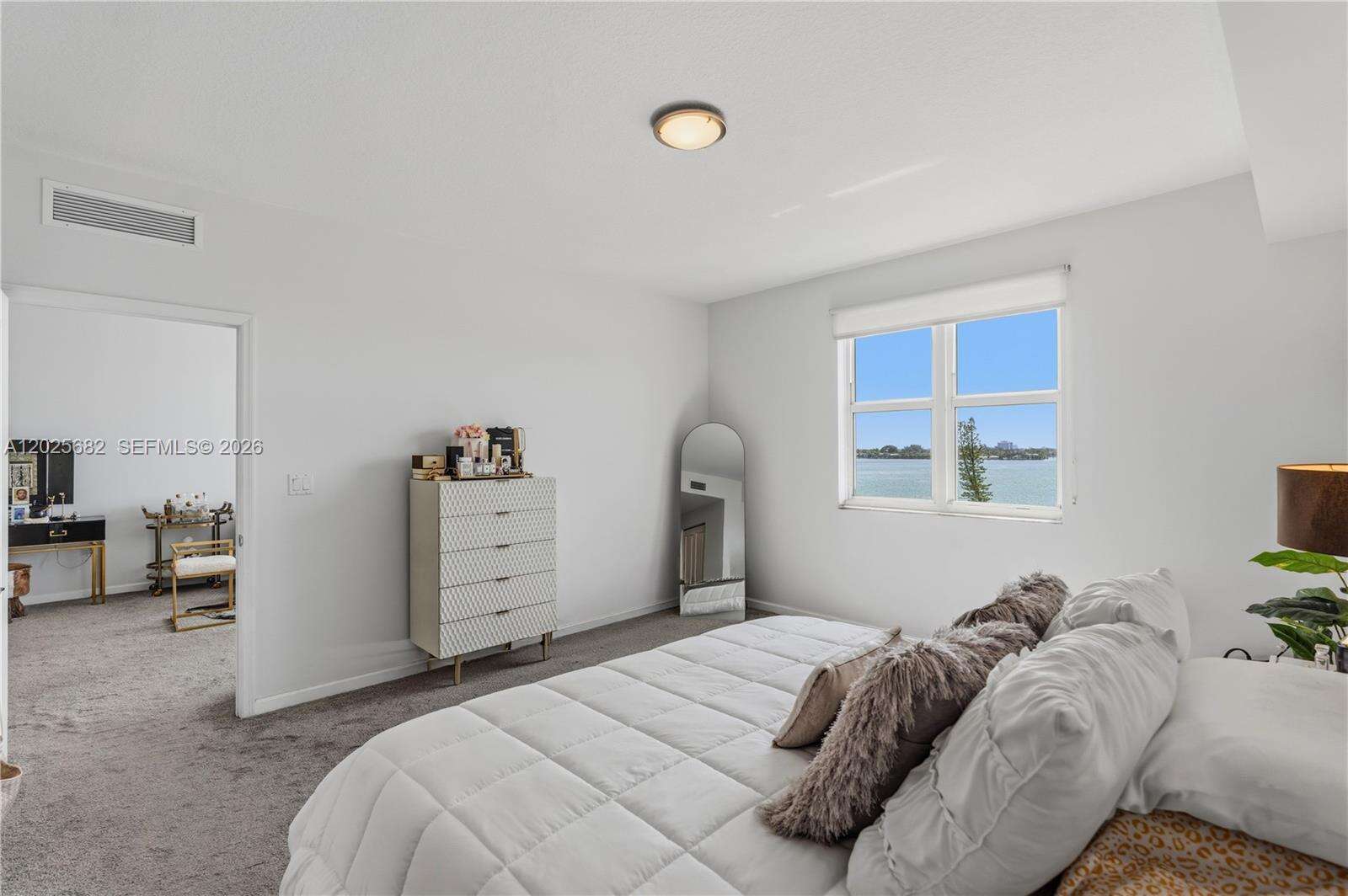 360 Condo B | Unit #704 Unit #704 | Picture 28