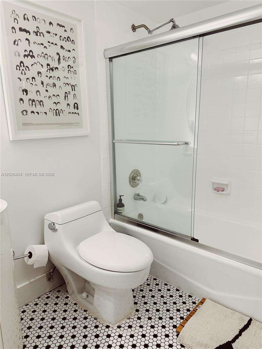 Brickell Forest | Unit #303B Unit #303B | Picture 27