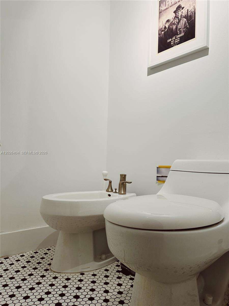Brickell Forest | Unit #303B Unit #303B | Picture 28