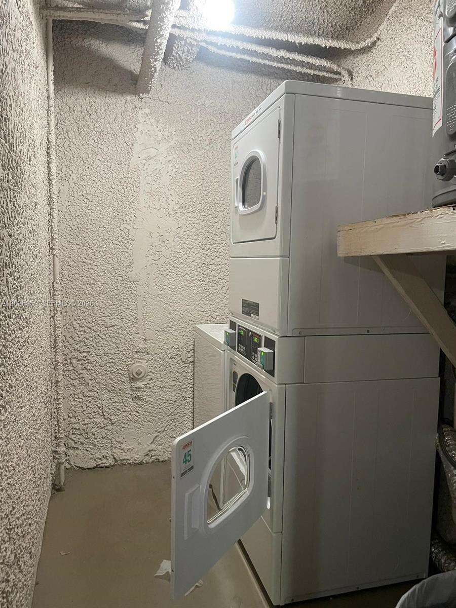 Kendall Acres | Unit #U6 Unit #U6 | Picture 10