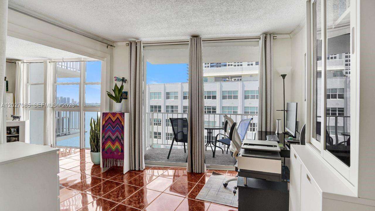 Bayview Terrace | Unit #1404 Unit #1404 | Picture 19