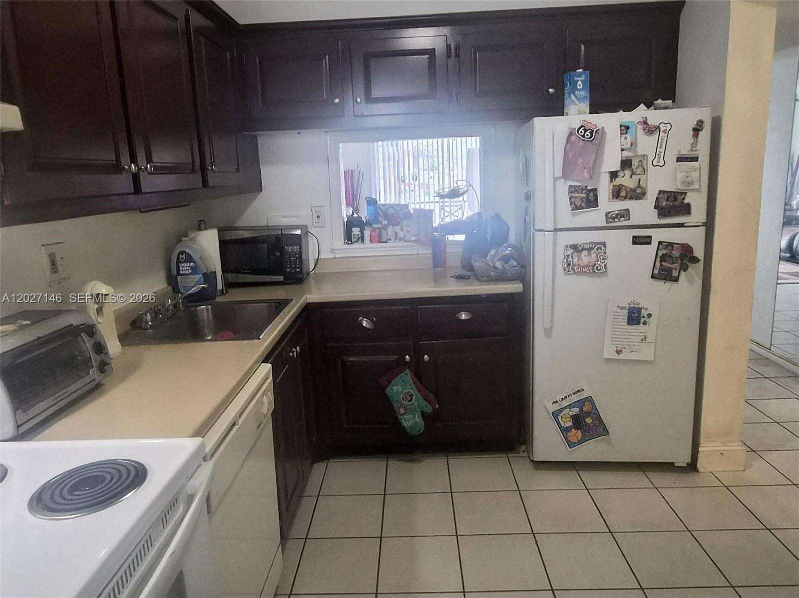 Versailles Gardens | Unit #103 Unit #103 | Picture 5