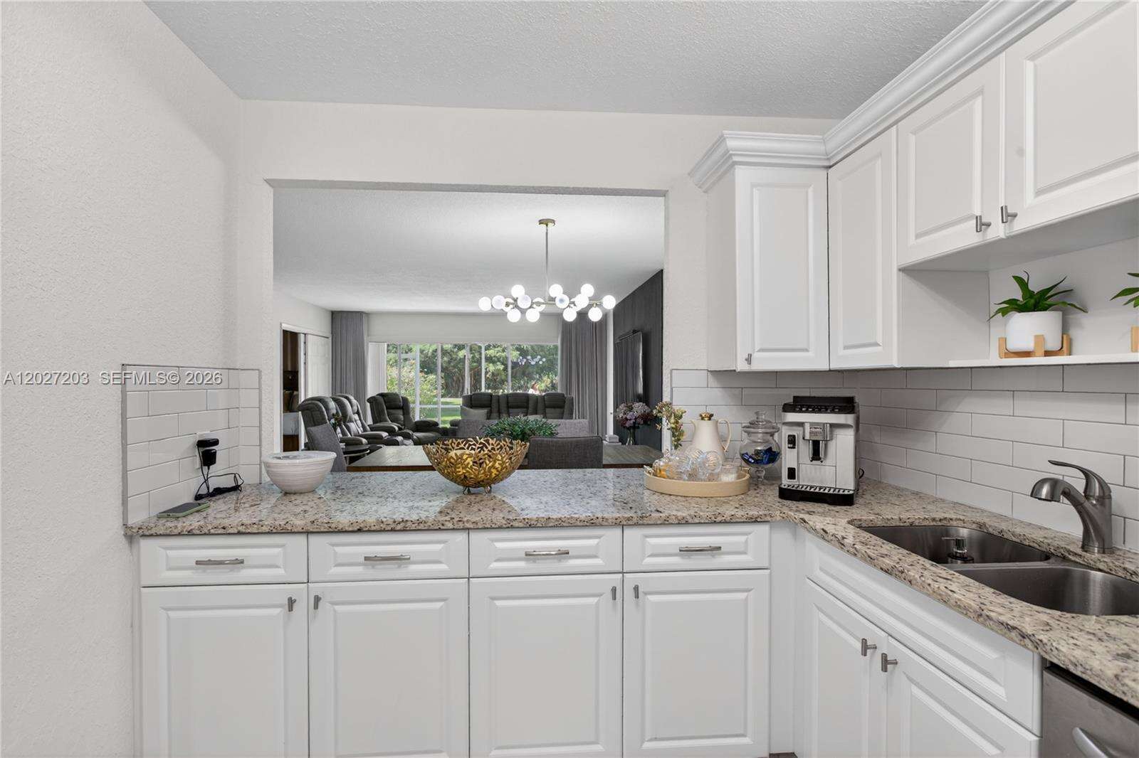 No 10 Palm Aire Country Club Apts | Unit #110 Unit #110 | Picture 11