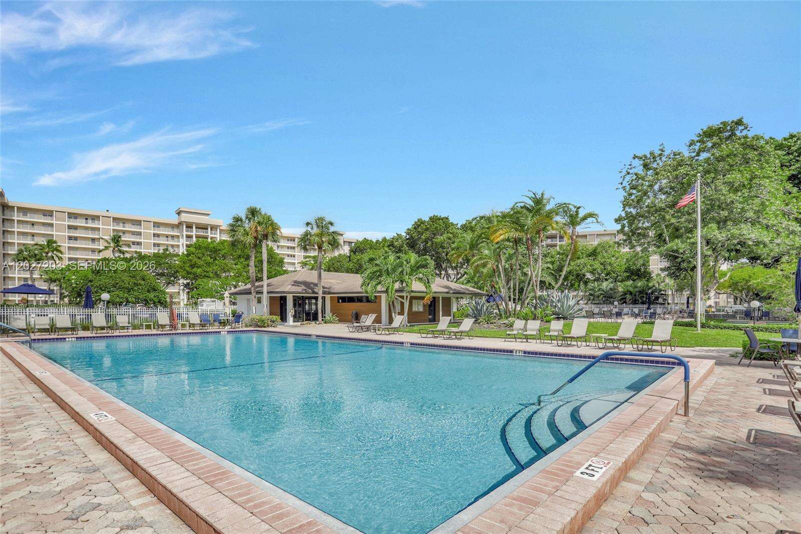 No 10 Palm Aire Country Club Apts | Unit #110 Unit #110 | Picture 40