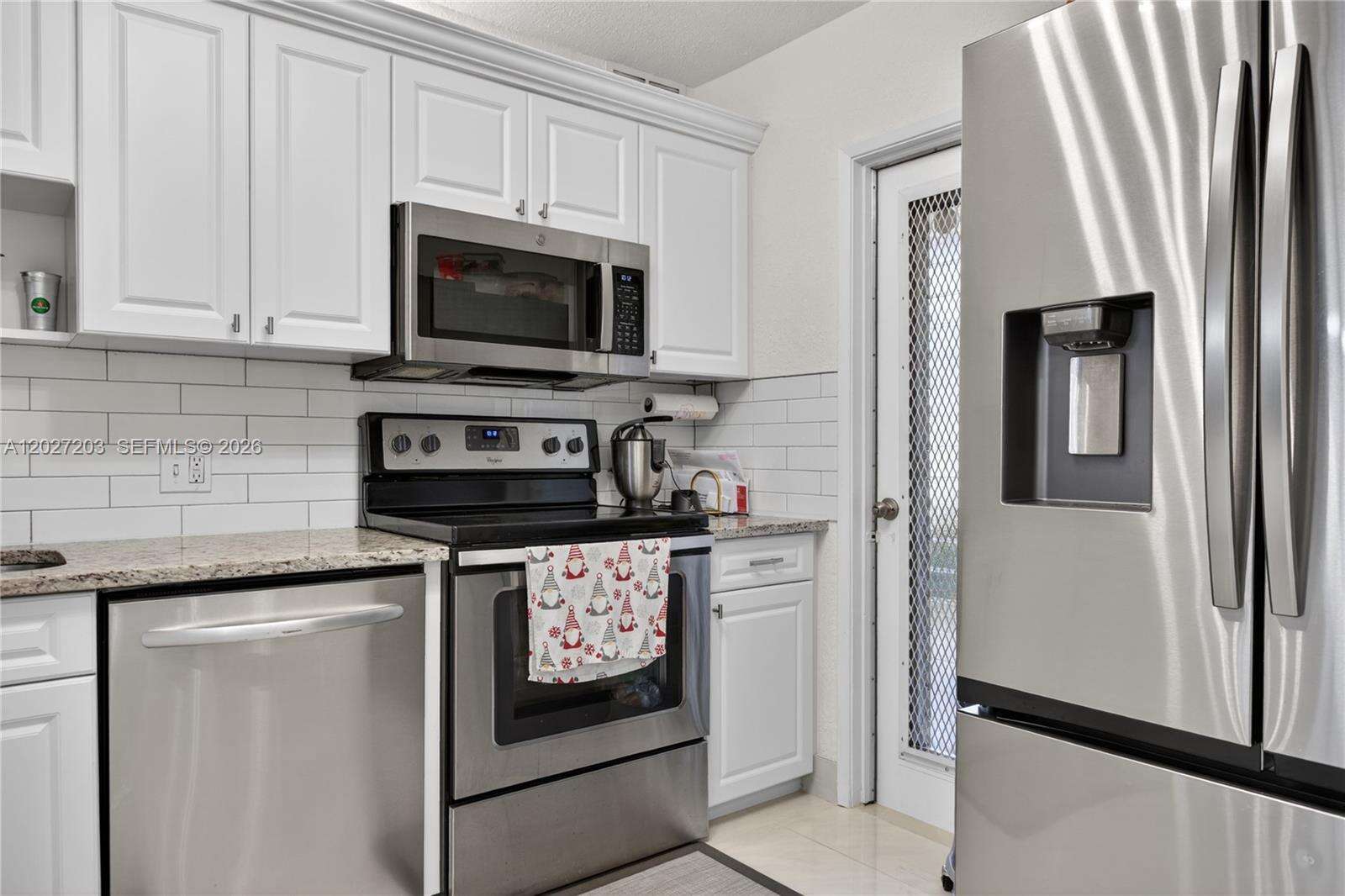 No 10 Palm Aire Country Club Apts | Unit #110 Unit #110 | Picture 5