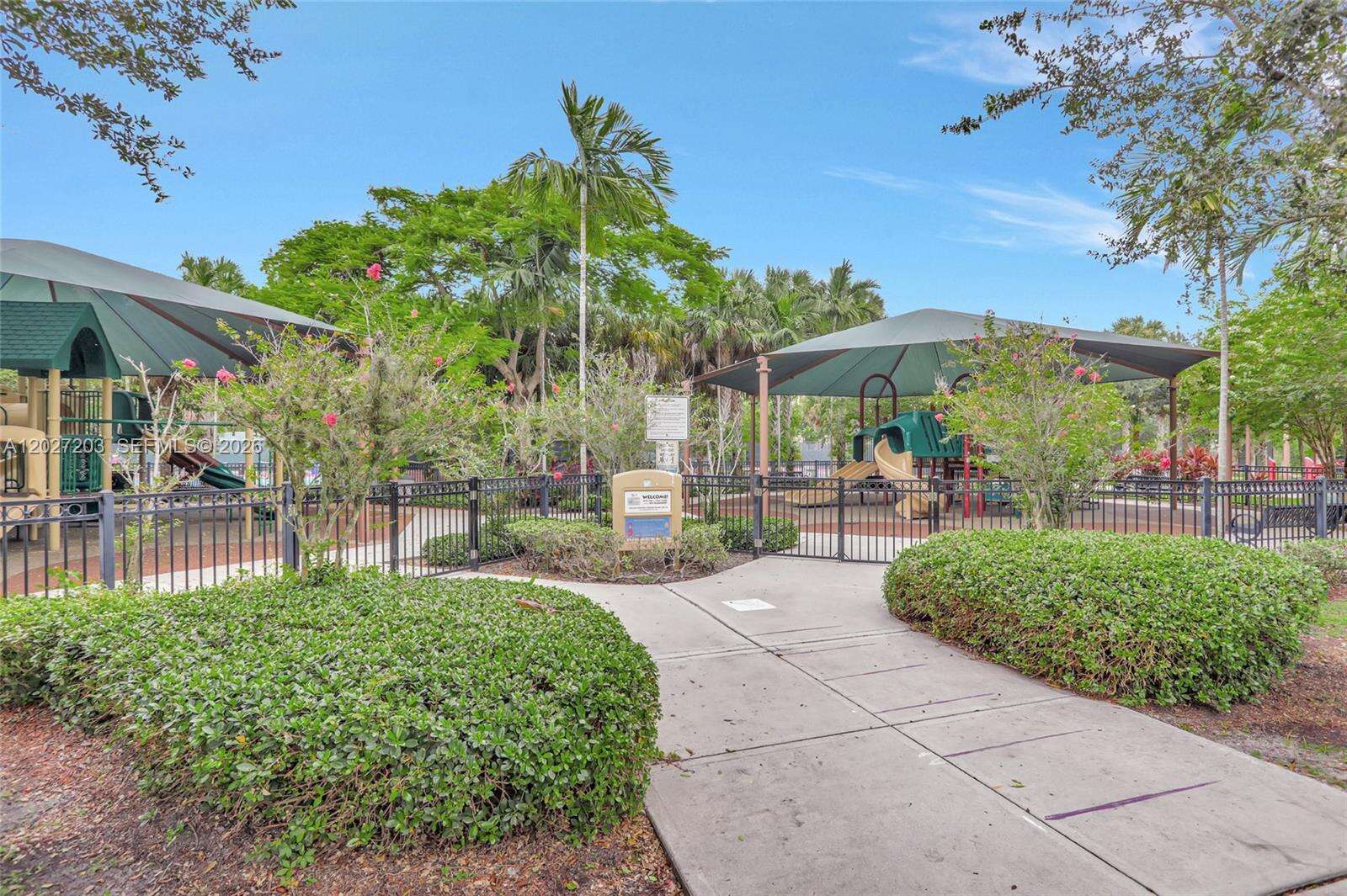 No 10 Palm Aire Country Club Apts | Unit #110 Unit #110 | Picture 49