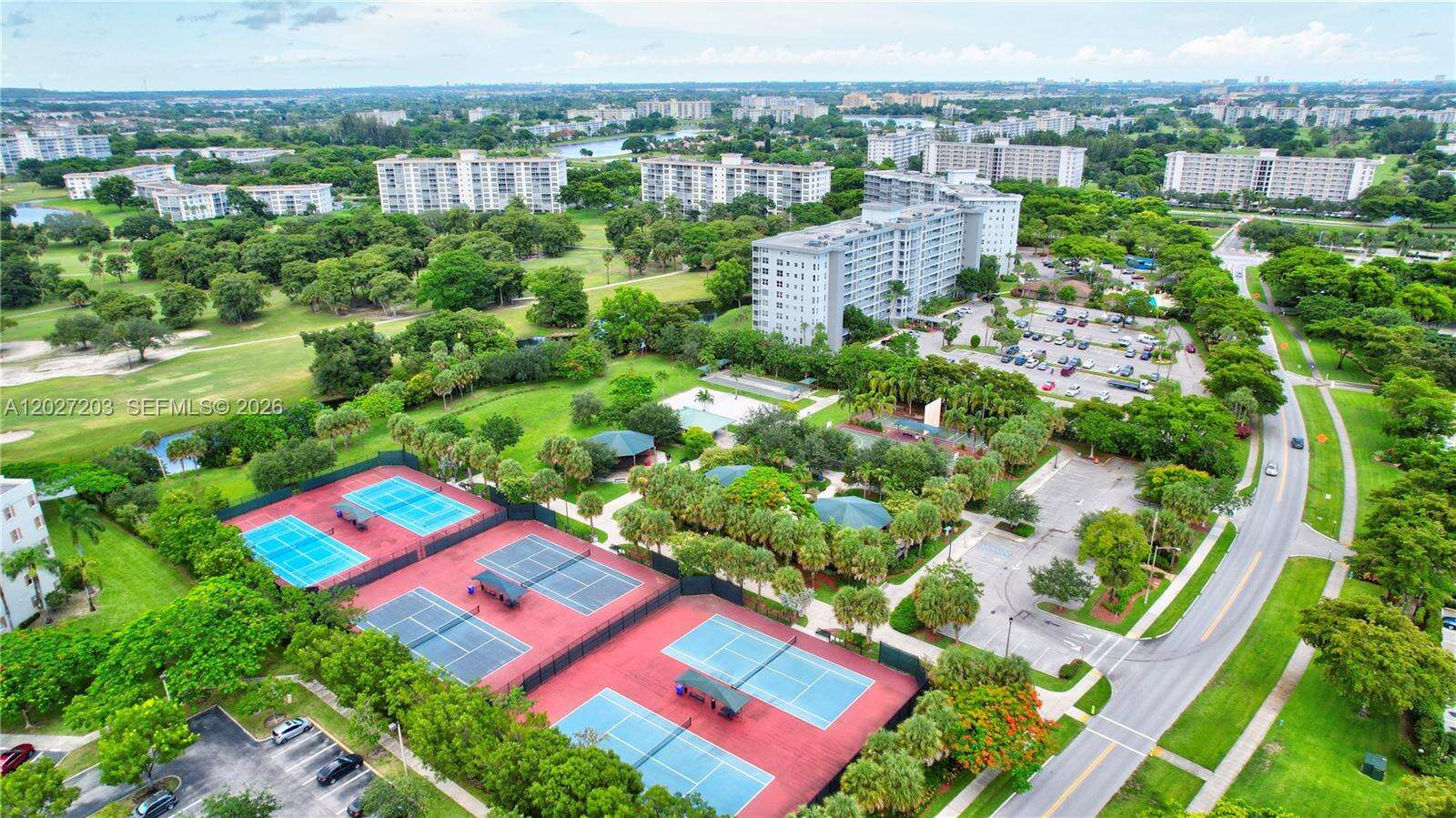 No 10 Palm Aire Country Club Apts | Unit #110 Unit #110 | Picture 54