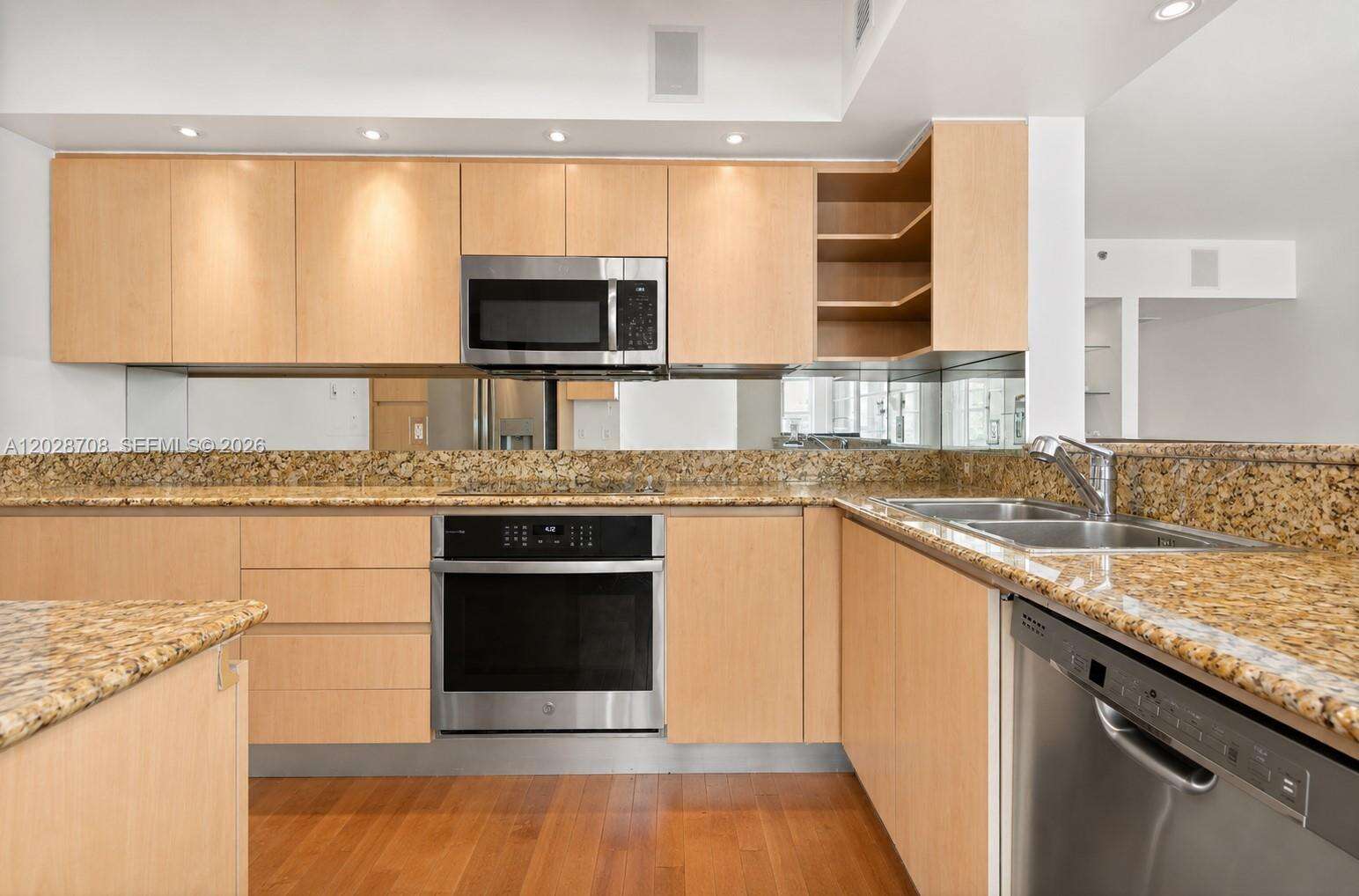 The Courts At South Beach | Unit #415 Unit #415 | Picture 12
