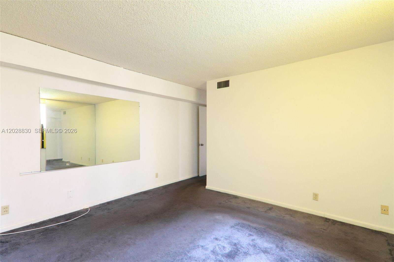 Palm Lakes | Unit #101 Unit #101 | Picture 16