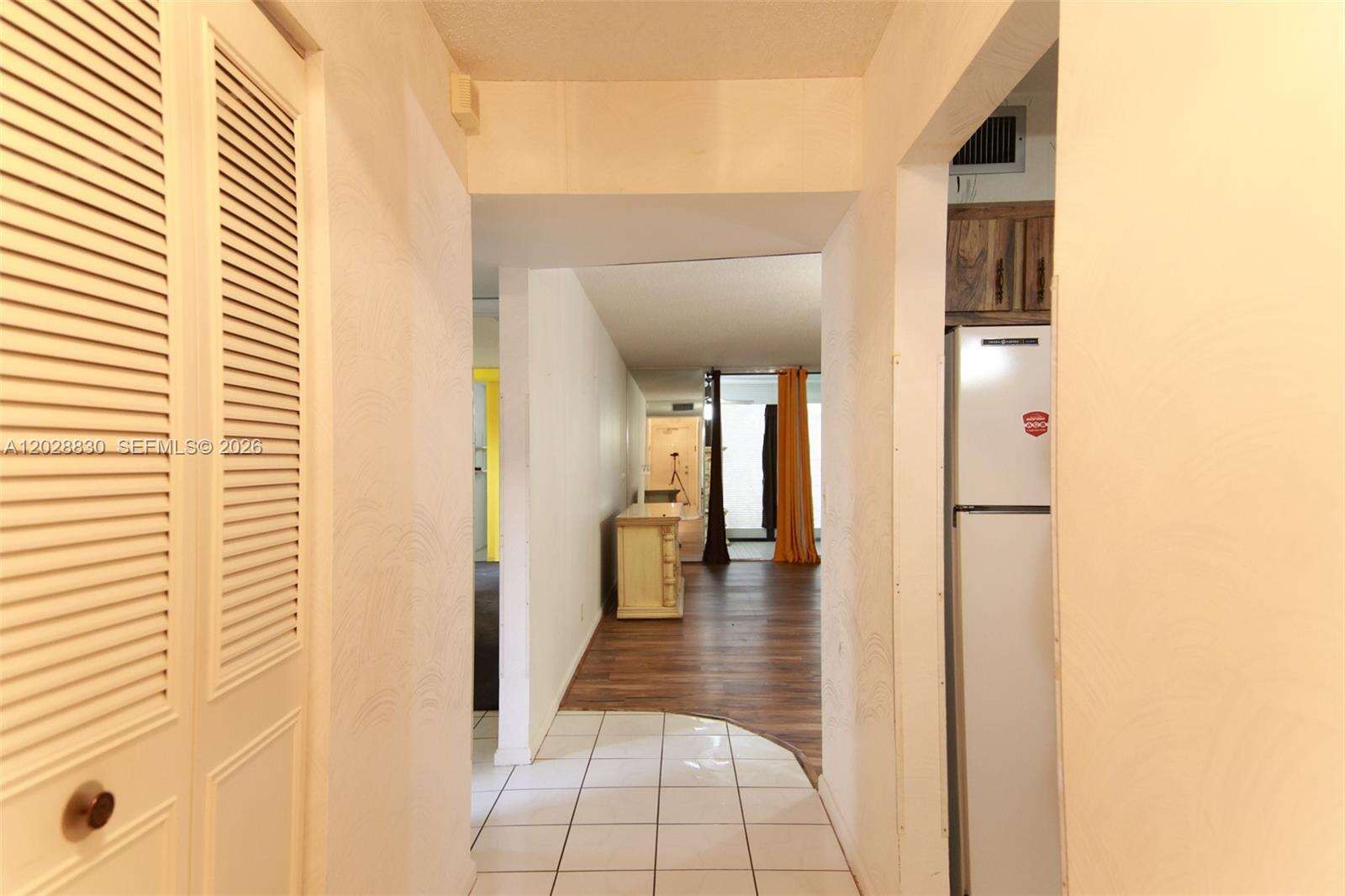 Palm Lakes | Unit #101 Unit #101 | Picture 4