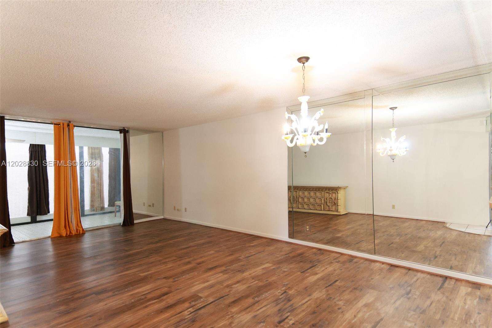 Palm Lakes | Unit #101 Unit #101 | Picture 5