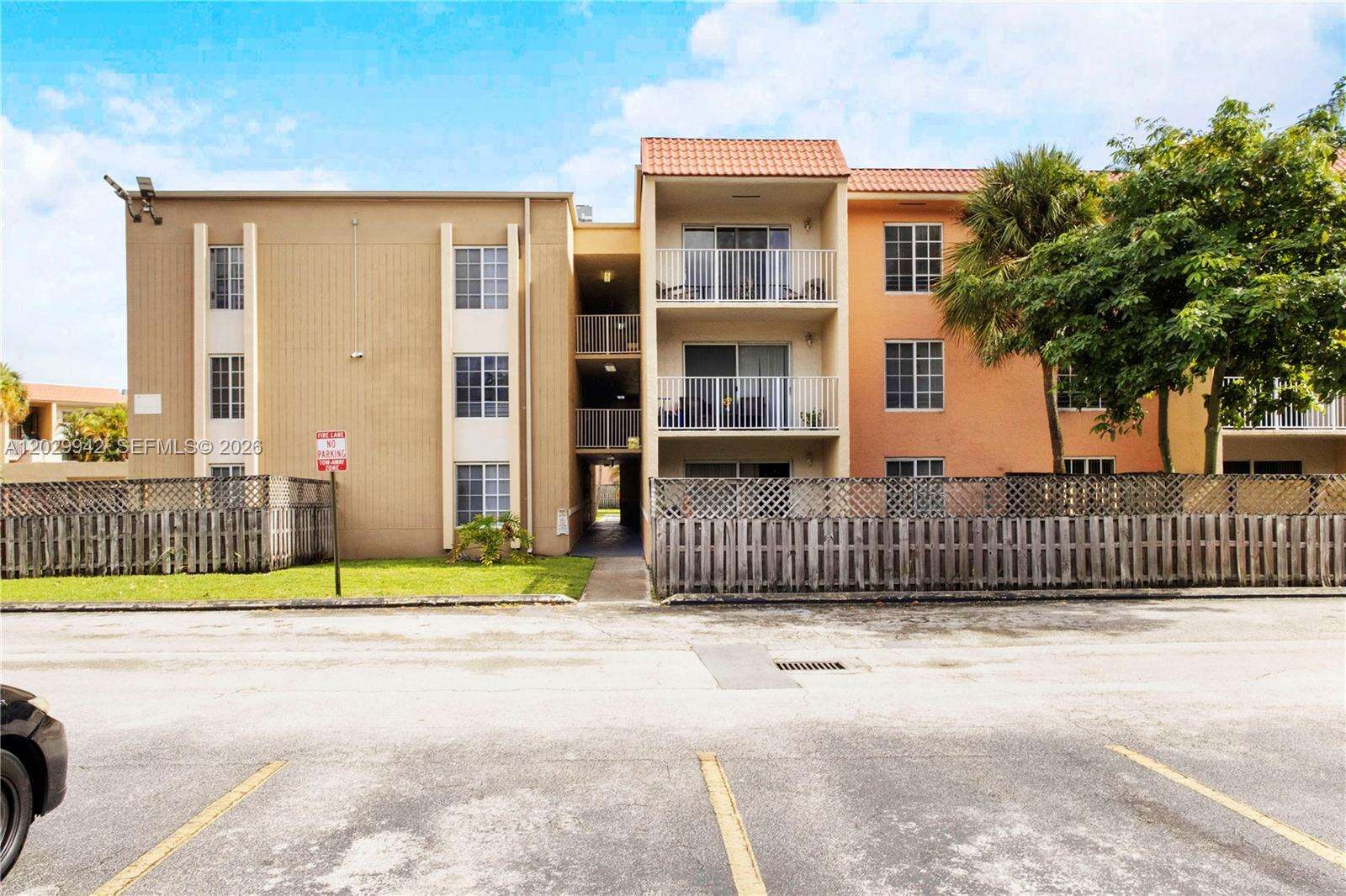 Doral Gardens Ii | Unit #211 Unit #211 | Picture 1
