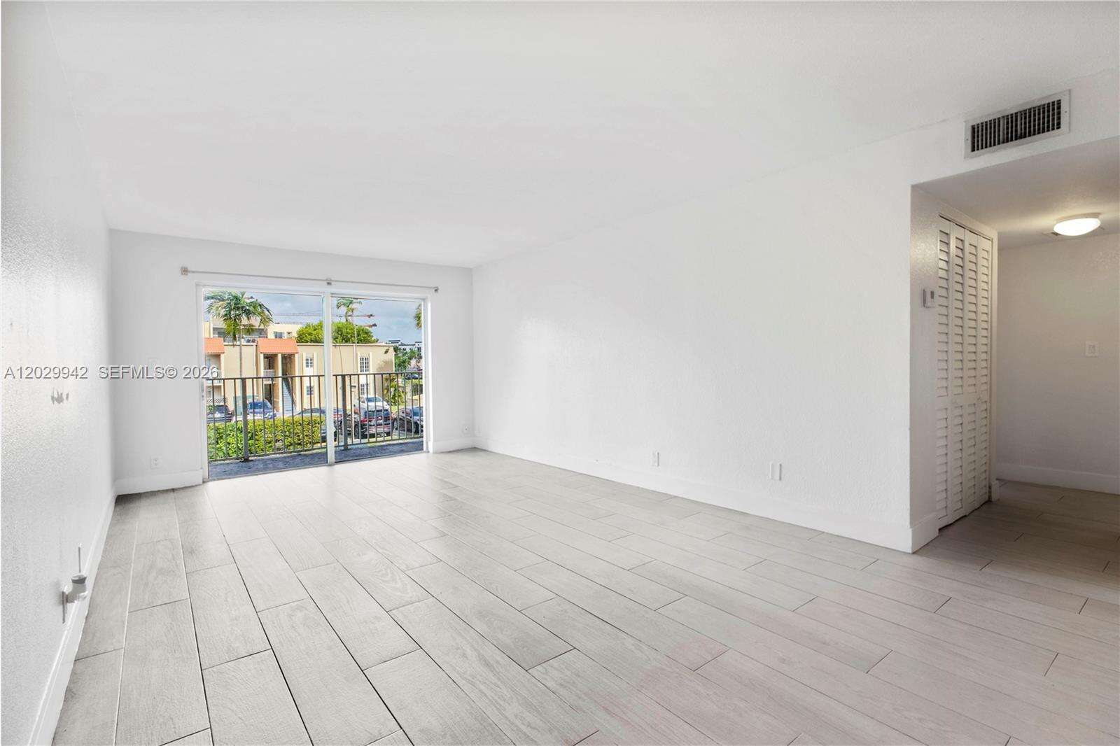 Doral Gardens Ii | Unit #211 Unit #211 | Picture 11