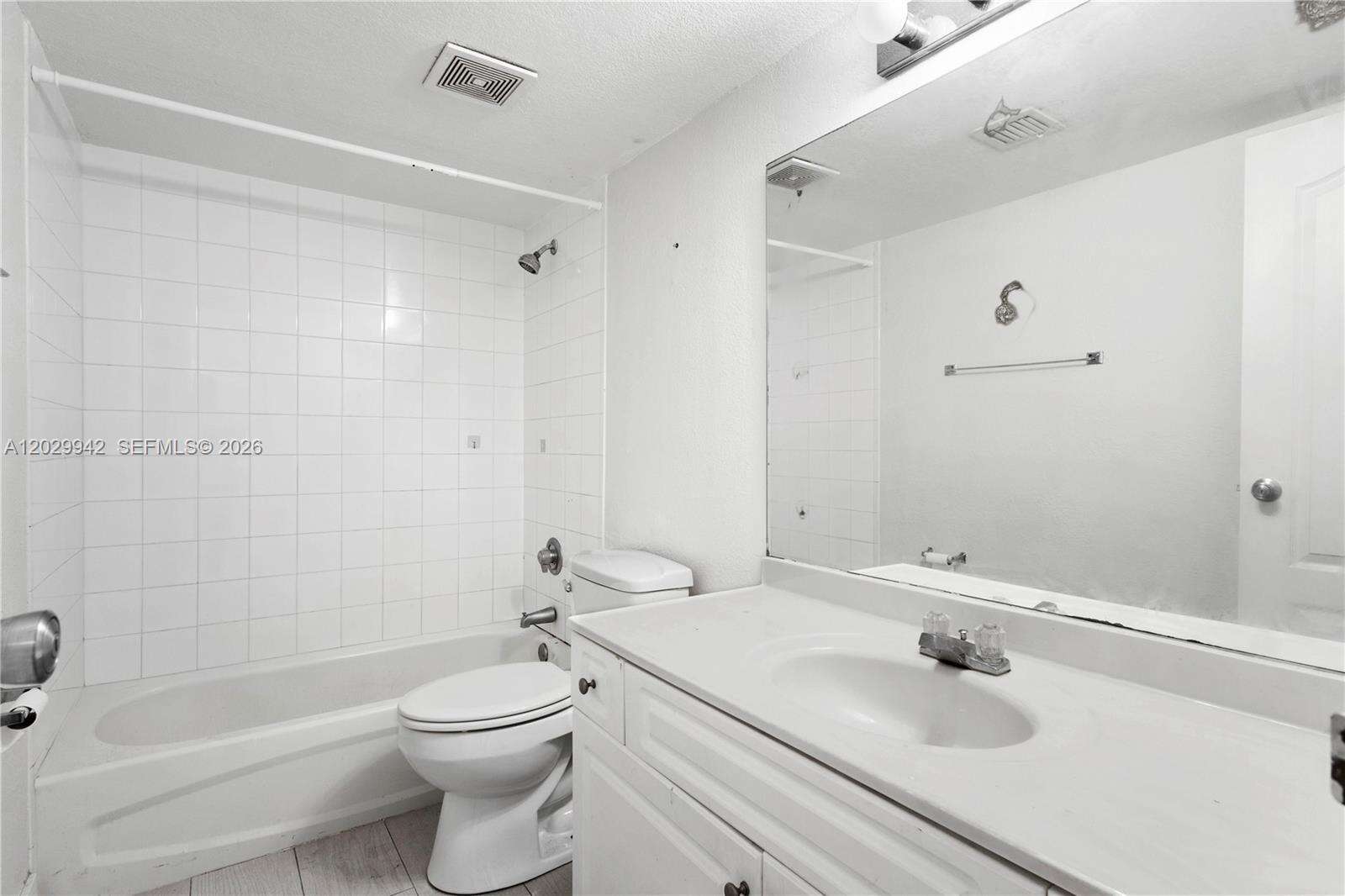Doral Gardens Ii | Unit #211 Unit #211 | Picture 19