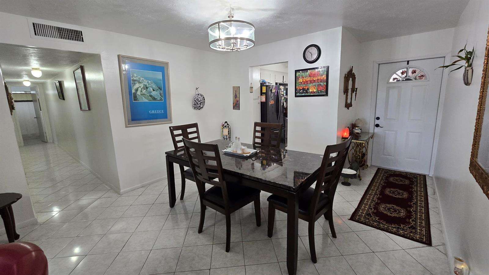 Tallwood West | Unit #305 Unit #305 | Picture 3