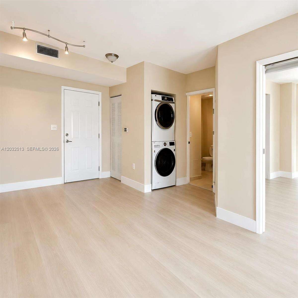 Altos De Miami | Unit #1210 Unit #1210 | Picture 13