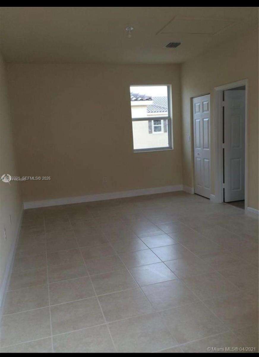 Kendall Commons Townhomes | N/A N/A | Picture 25