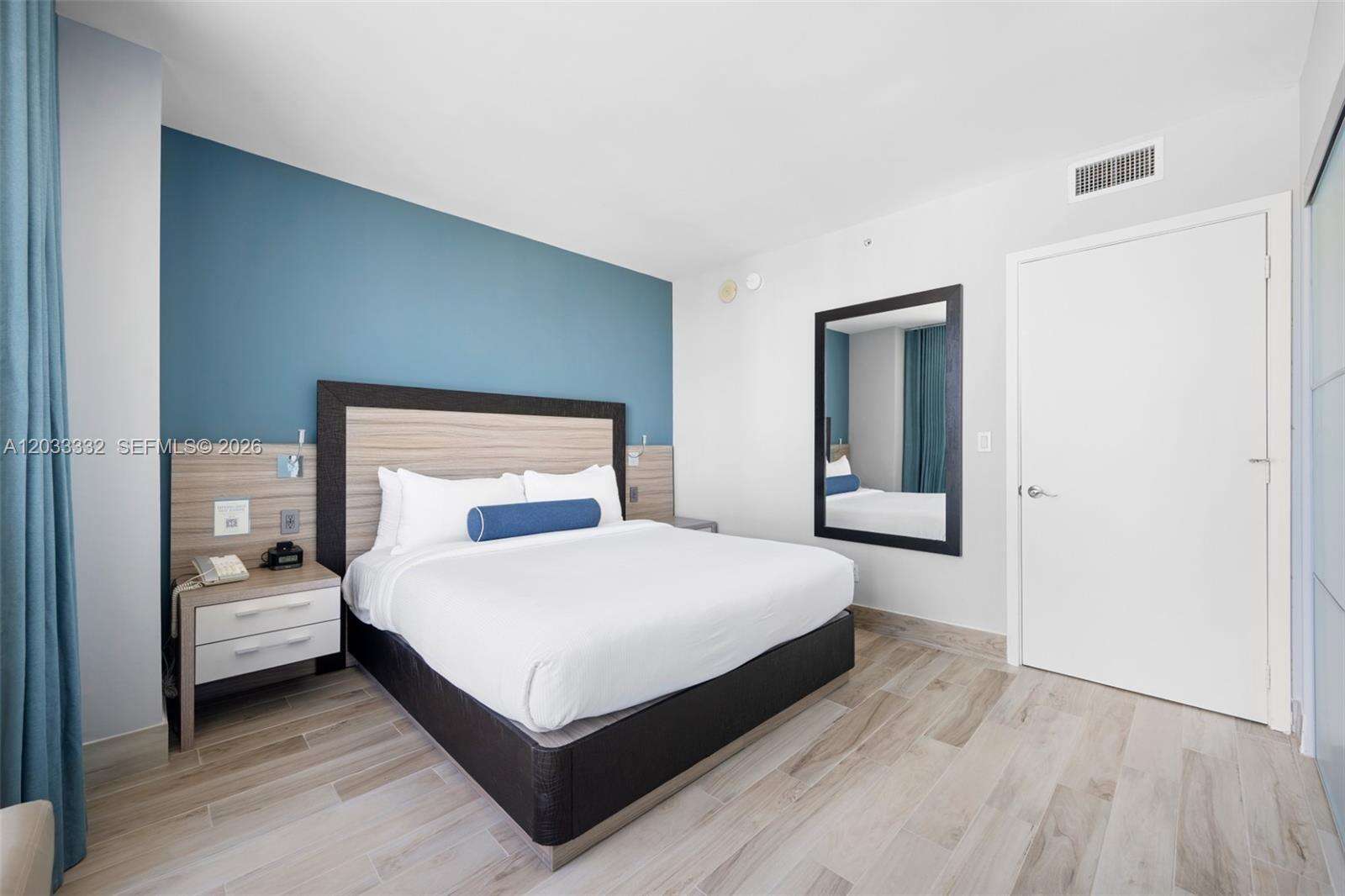 M Resort Residences | Unit #2503 Unit #2503 | Picture 11